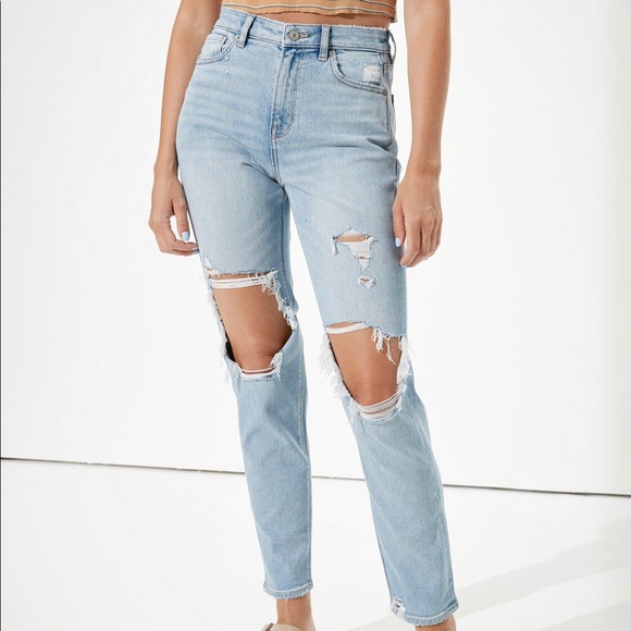 American Eagle Outfitters Denim - AEO mom jeans